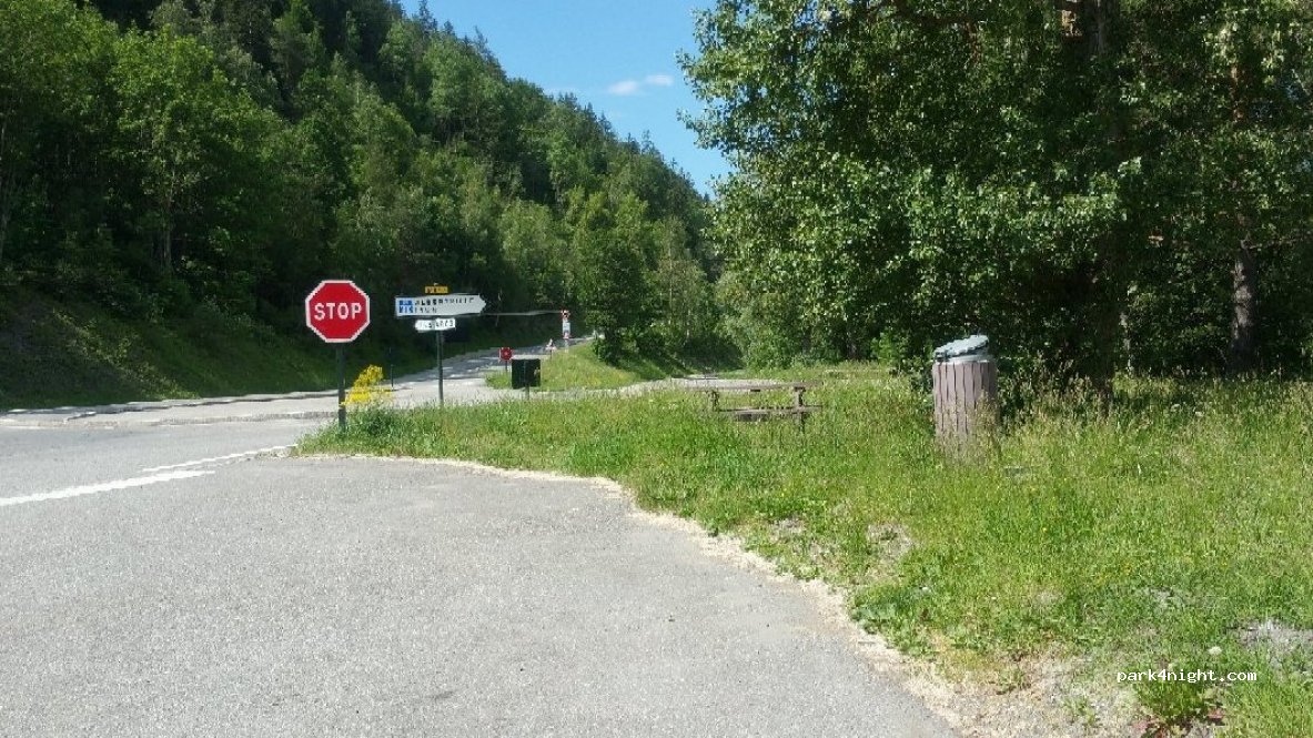 (73700) Séez - Rue des Glières — foto 2