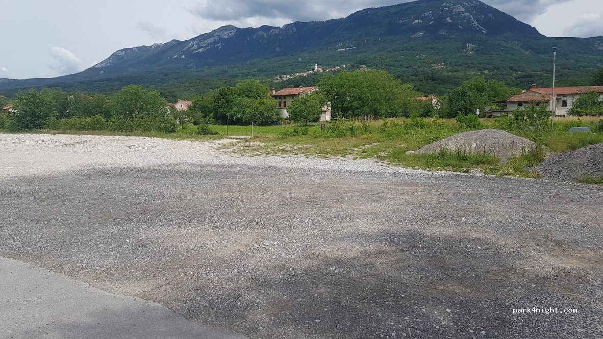(5270) Ajdovščina - 20 Cesta — foto 2