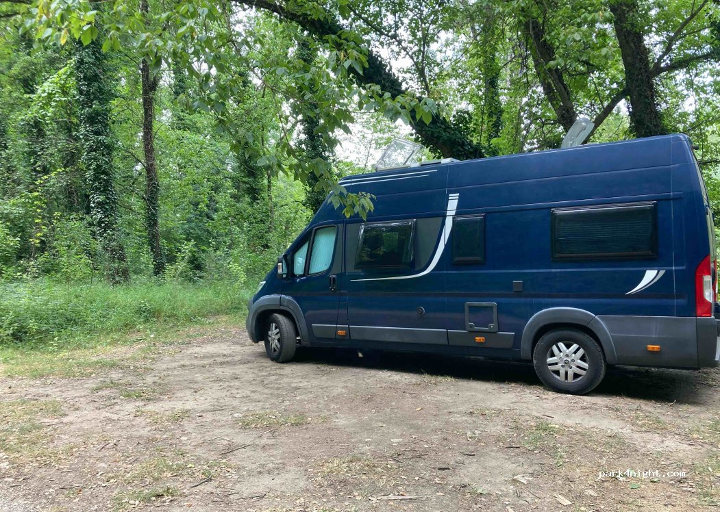 (30630) Montclus - Chemin de la Grange — foto 3