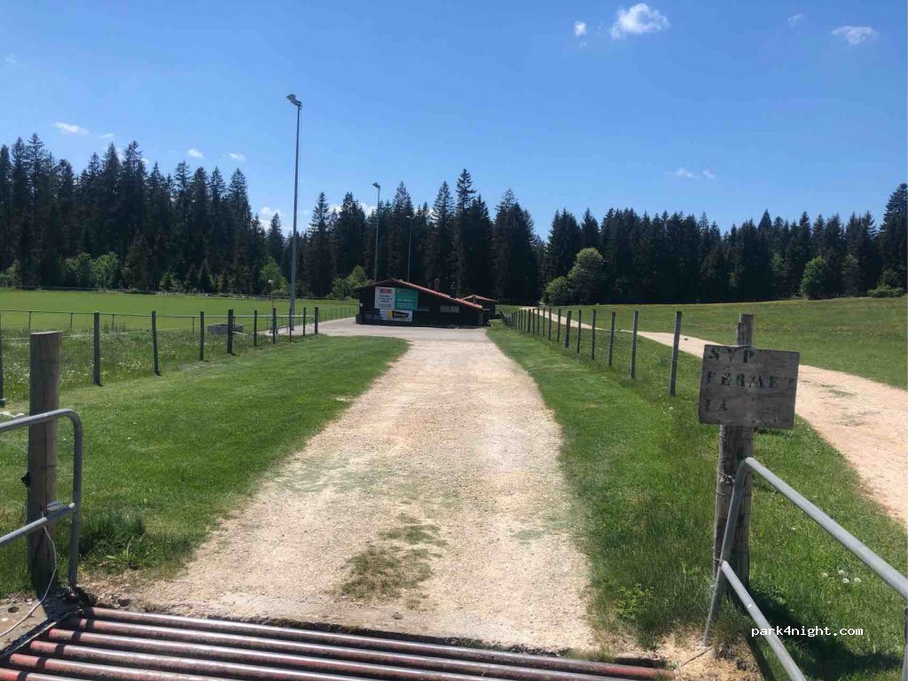 (2875) Montfaucon - 197 Stade du Péché — foto 2