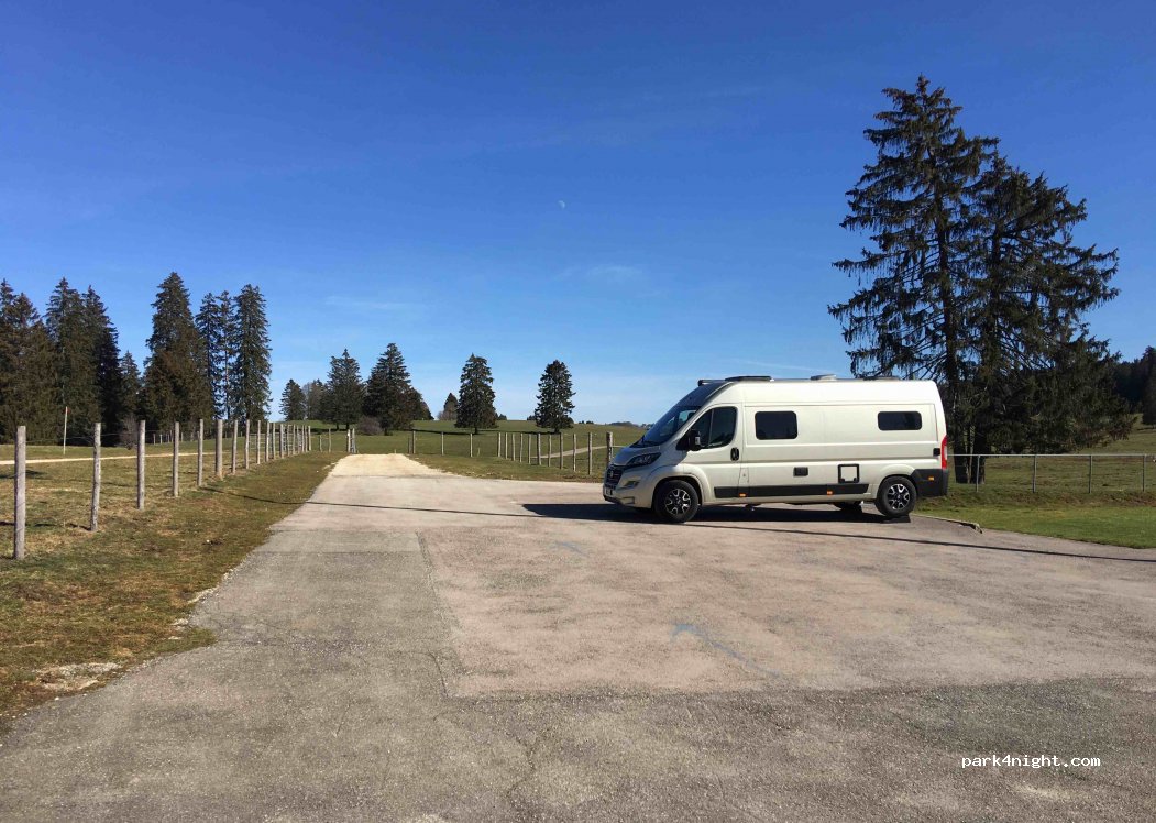 (2875) Montfaucon - 197 Stade du Péché — foto 4