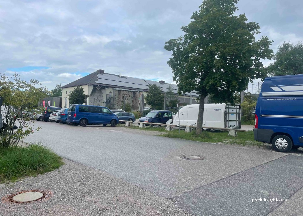(83646) Bad Tölz - 5 Am Sportpark — foto