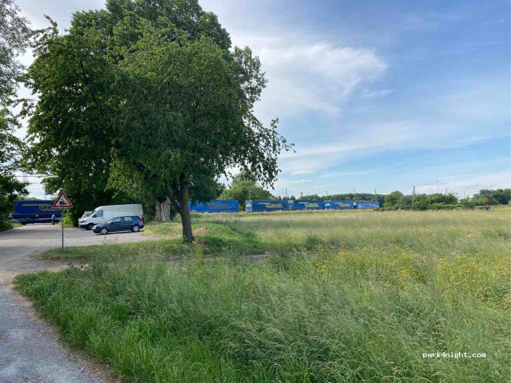 (76199) Karlsruhe - 12 Brunnenstückweg — foto 3