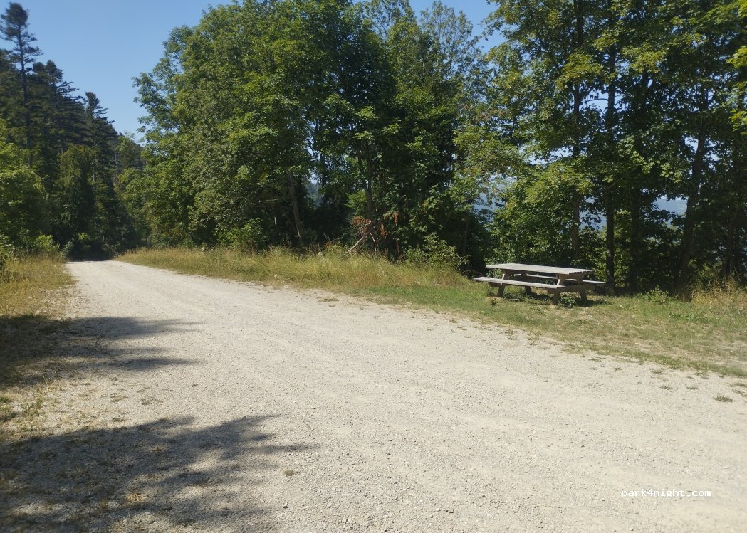 (26310) Valdrôme - Unnamed Road — foto 3