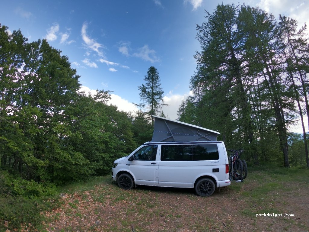 (05260) Saint-Michel-de-Chaillol - Unnamed Road — foto