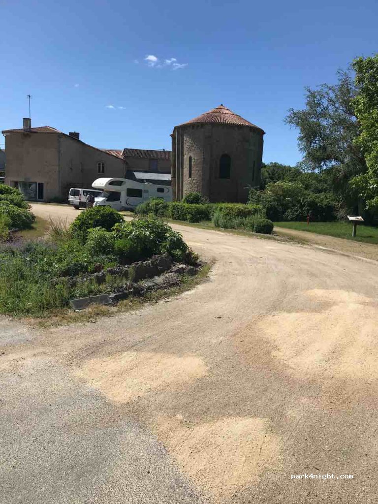 (79300) Bressuire - 10 Boulevard de Nantes — foto 3