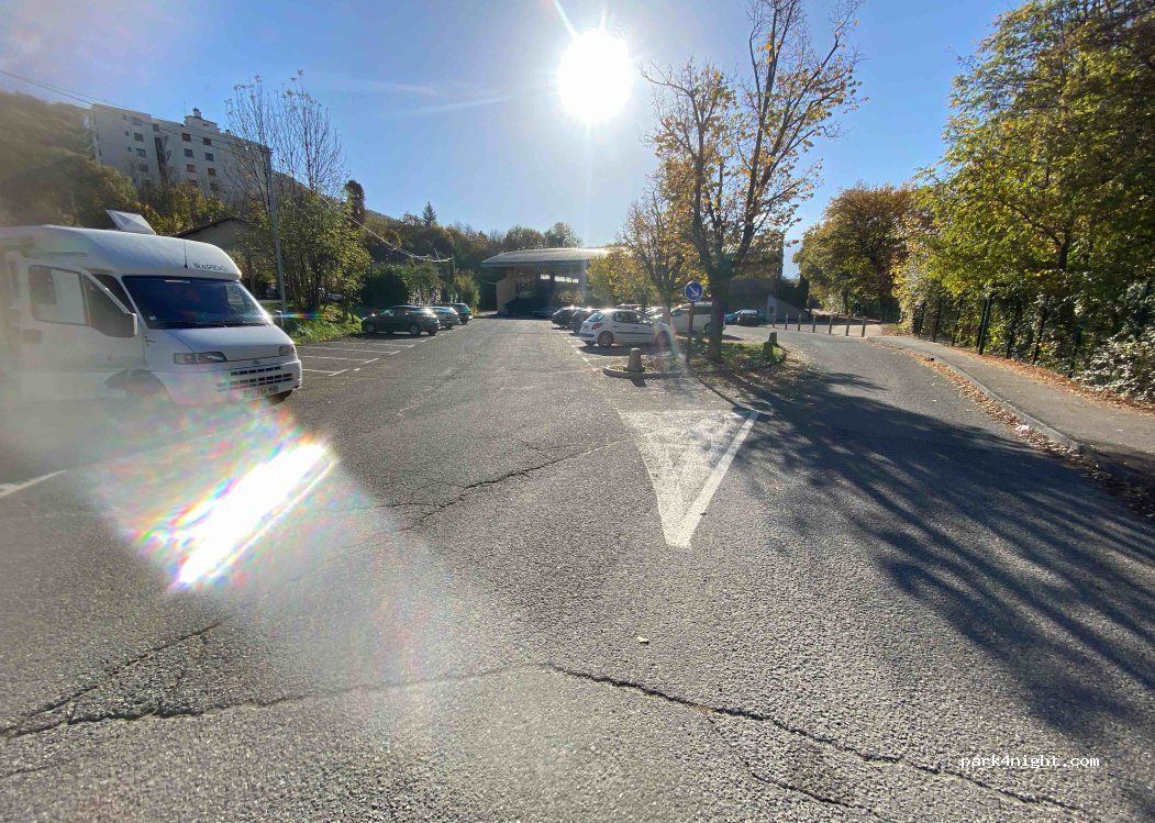 (05000) Gap - 9 Cours du Vieux Moulin — foto