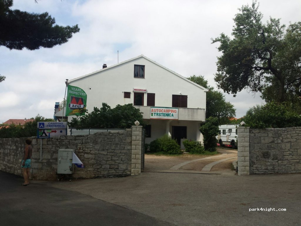 Autocamp Trstenica — foto