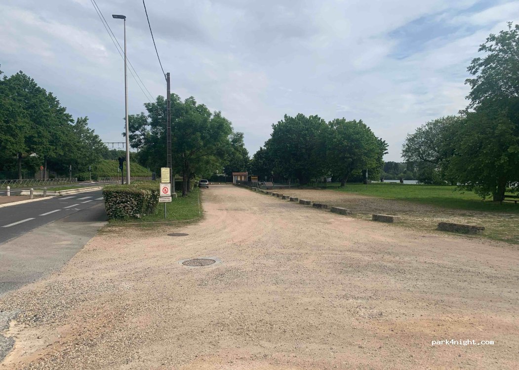(69250) Albigny-sur-Saône - D51 — foto 3