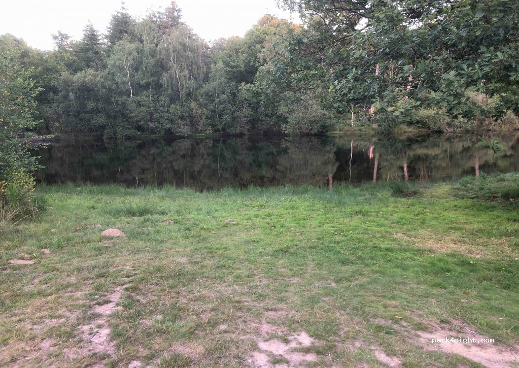 (56380) Monteneuf - 15 Rue du Chaperon Rouge — foto