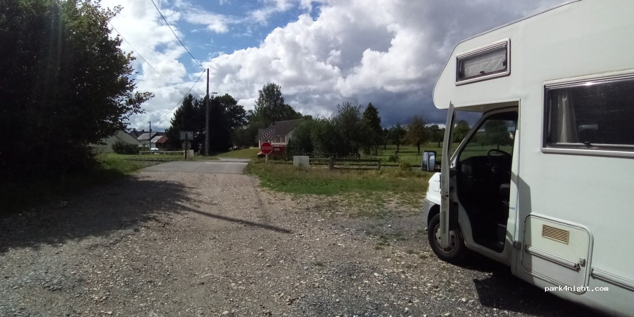 (76390) Vieux-Rouen-sur-Bresle - Bouafles — foto 2