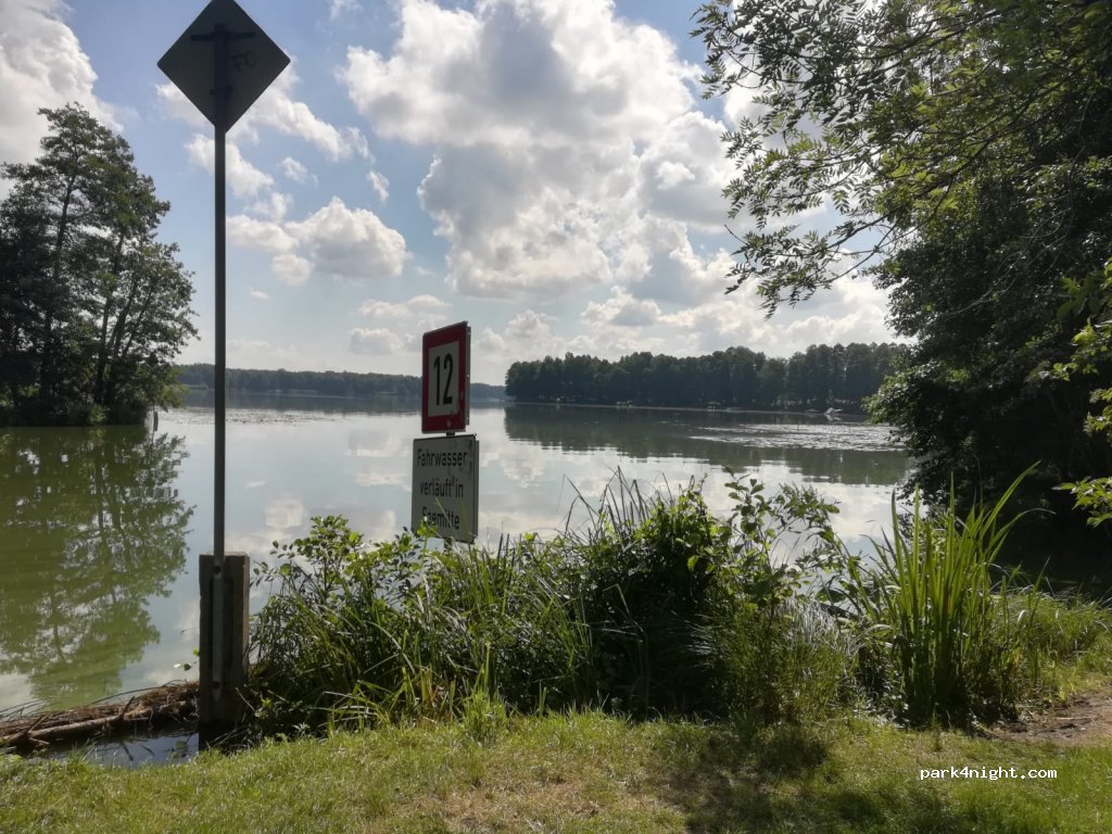 (14797) Kloster Lehnin - am See — foto