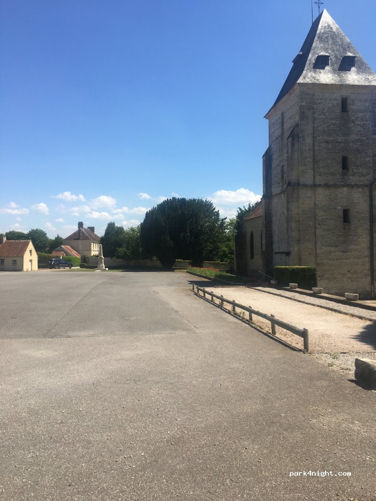 (61310) Silly-en-Gouffern - Le Bourg — foto 3