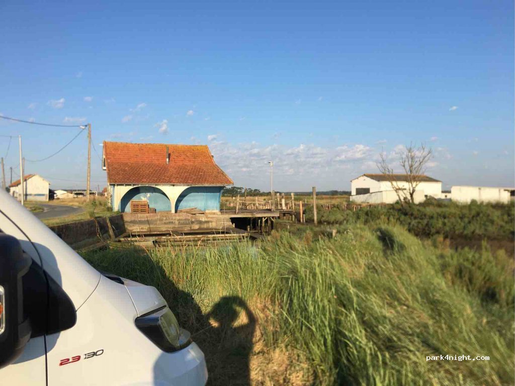 (17530) Arvert - Unnamed Road — foto 2