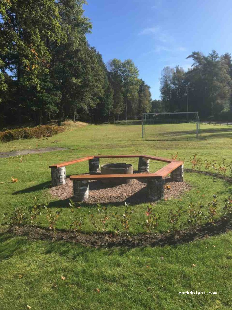 (512 61)  - 2 Kyrkbyn Prästgården — foto 2