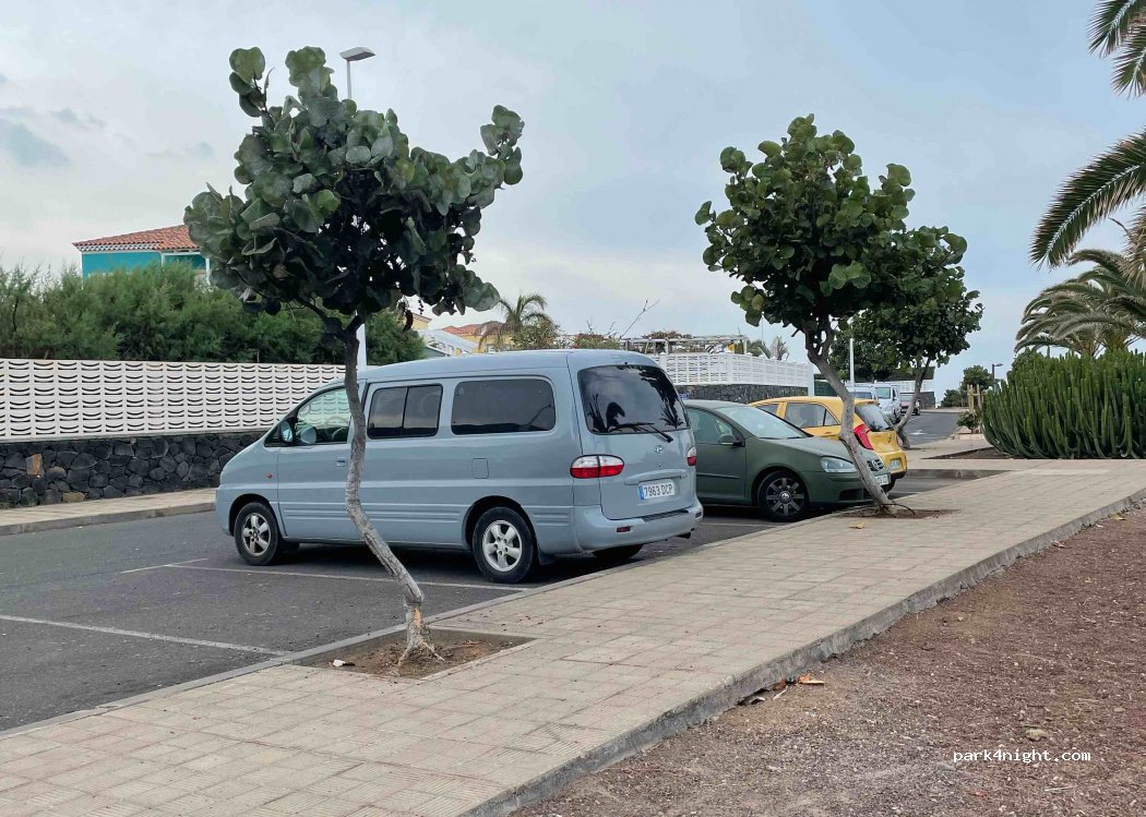 (38250) San Cristóbal de La Laguna - 3 Calle La Arena — foto 2