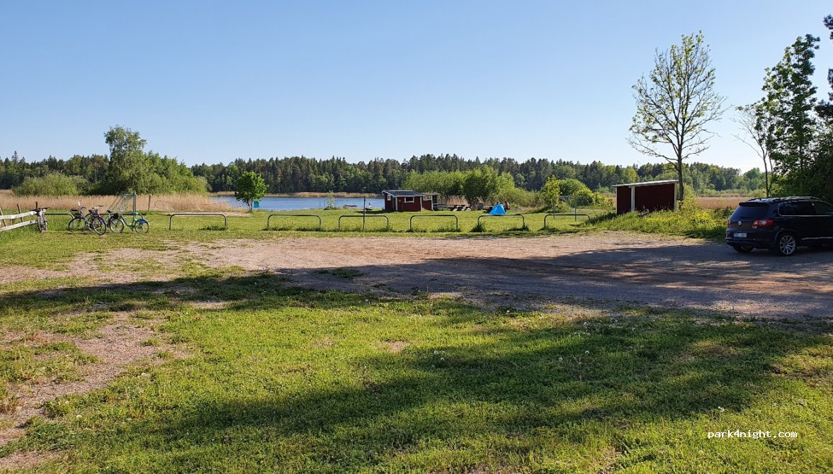 (740 10)  - 37 Bråtorp Svartholmen — foto