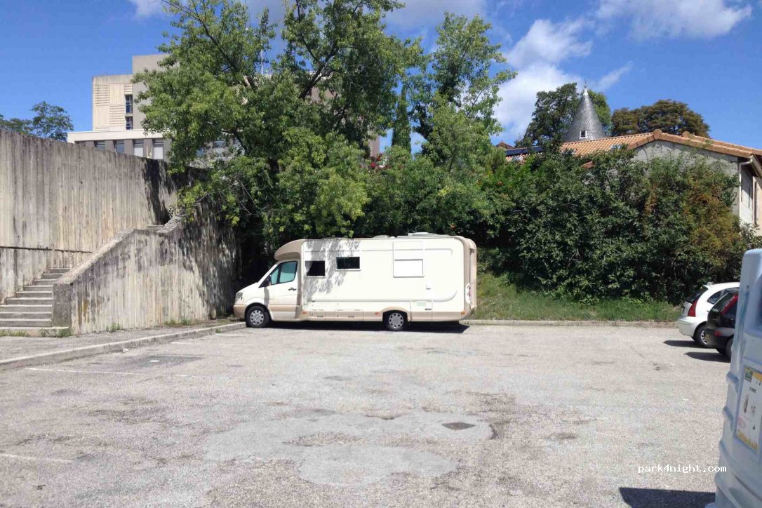 (07000) Privas - 1 Boulevard du Lycée — foto