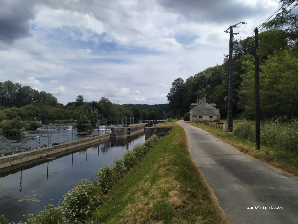 (56930) Pluméliau-Bieuzy - 6 Rimaison — foto 2
