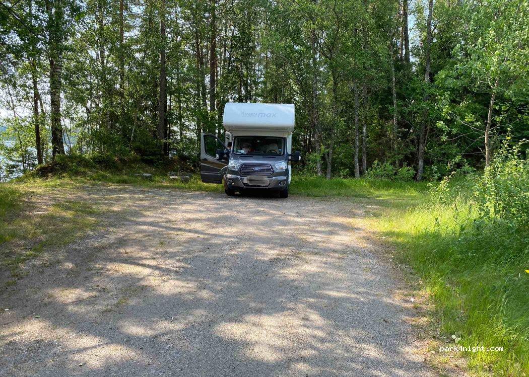 (340 12) Annerstad - G 527 — foto