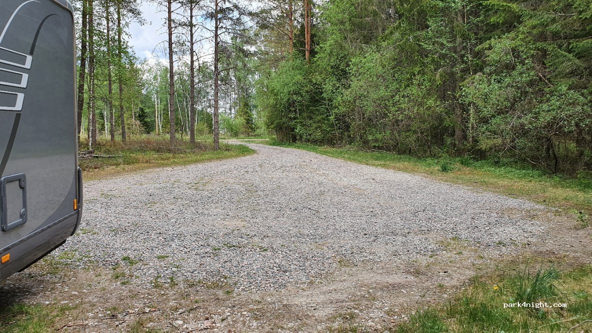 (744 97) Järlåsa - Unnamed Road — foto 3