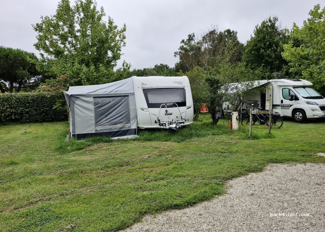 Camping Ushuaïa Villages La Chesnays — foto