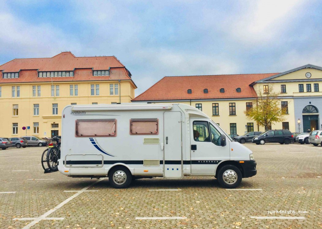 (26121) Oldenburg - 13 Pferdemarkt — foto 3