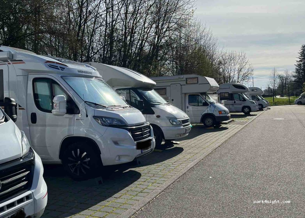 Wohnmobilstellplatz Weinsberg — foto 3