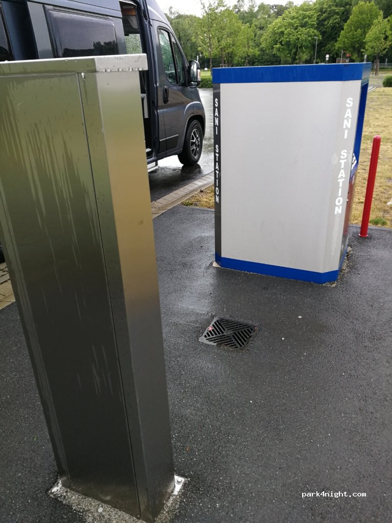 Wohnmobilstellplatz Sontra Breitwiese — foto
