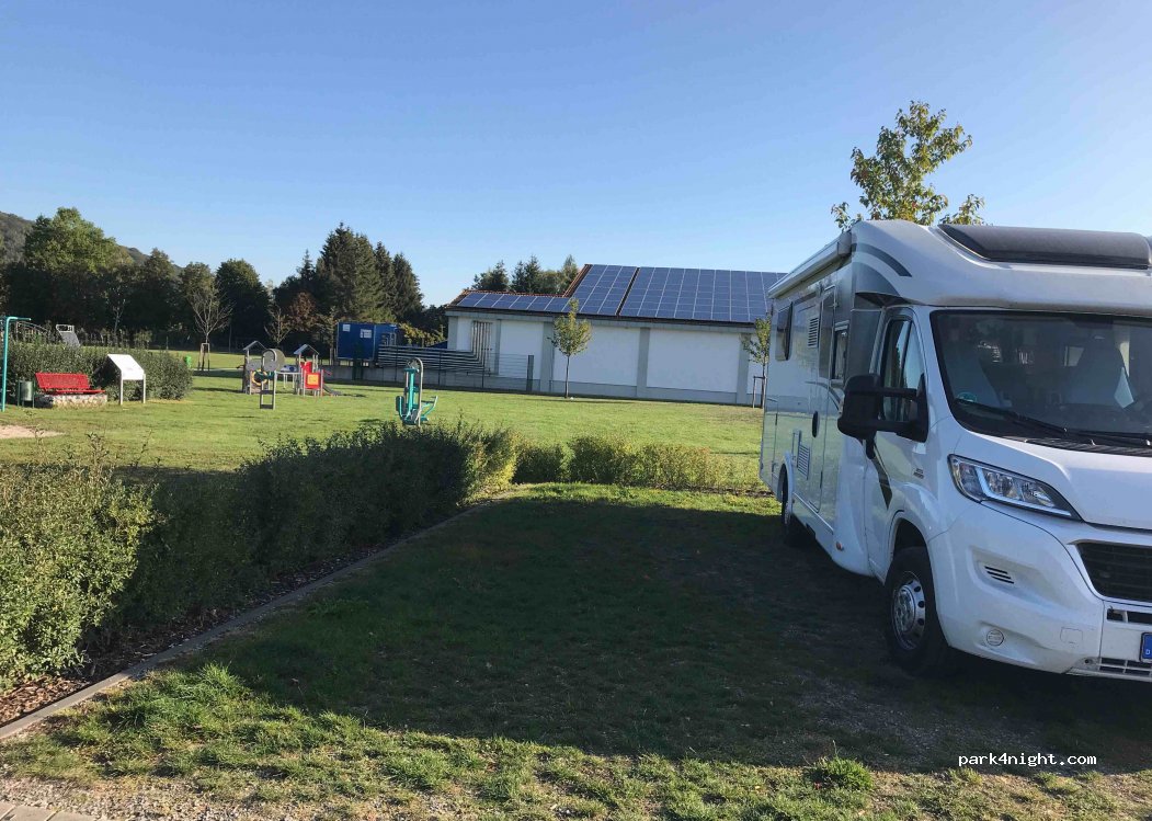Wohnmobilstellplatz Sontra Breitwiese — foto 3