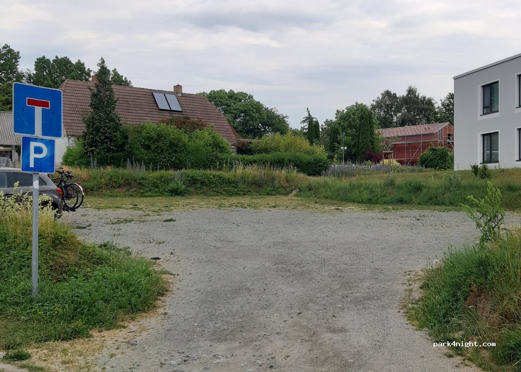 (10152) Lohme - 3 Schlossallee — foto 3