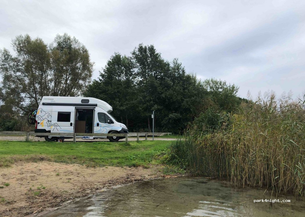 (295 91) Bromölla - — foto 2