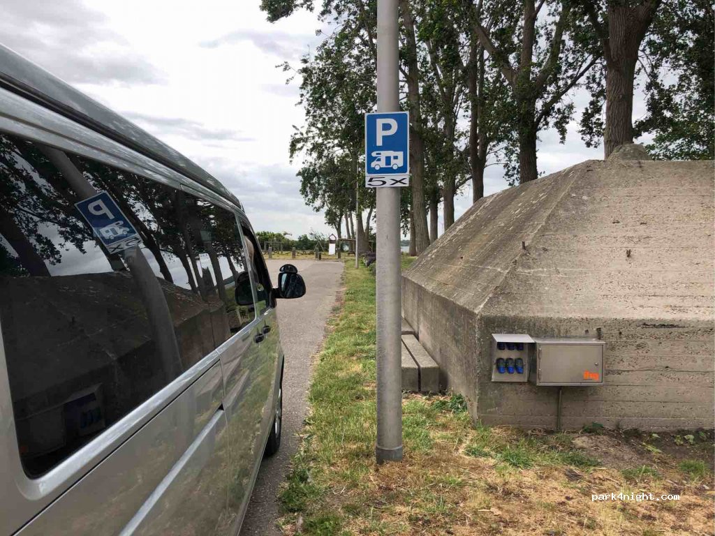 (3281 LX) Numansdorp - 7A Veerweg — foto