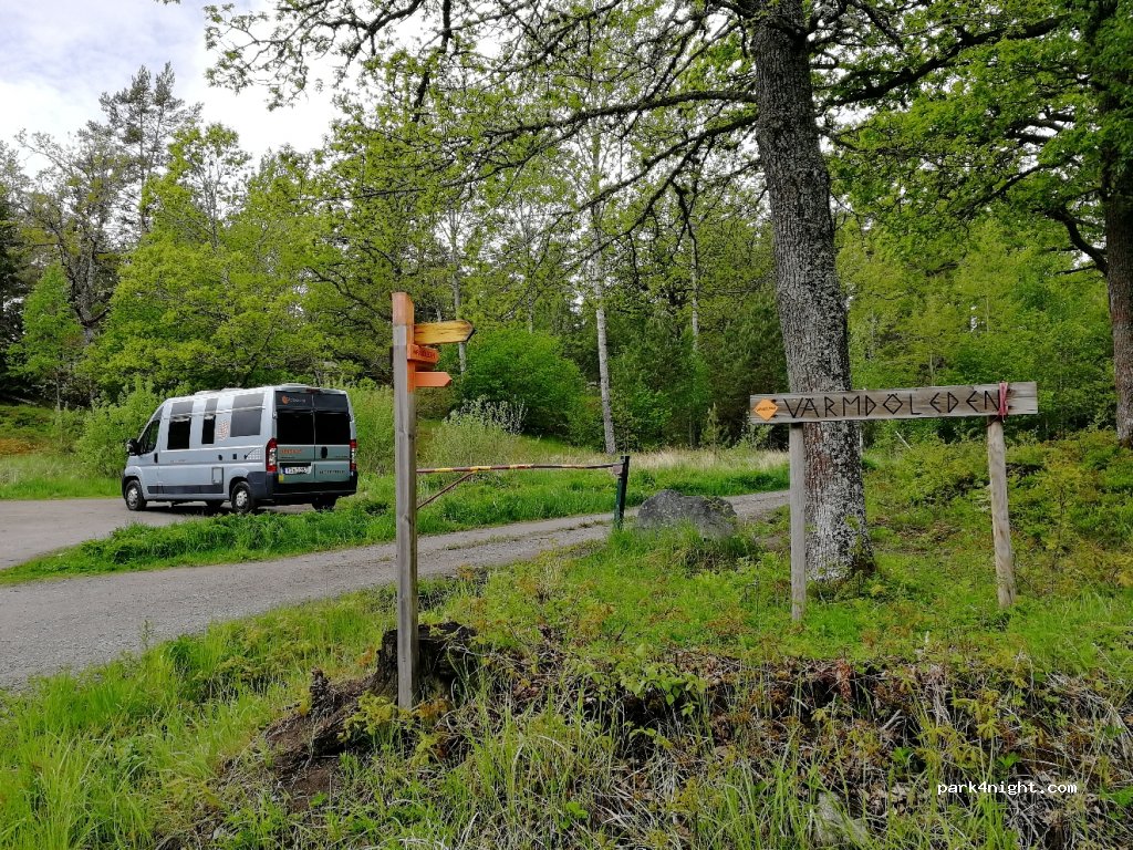 (139 56) Värmdö - Breviks gårdsväg — foto