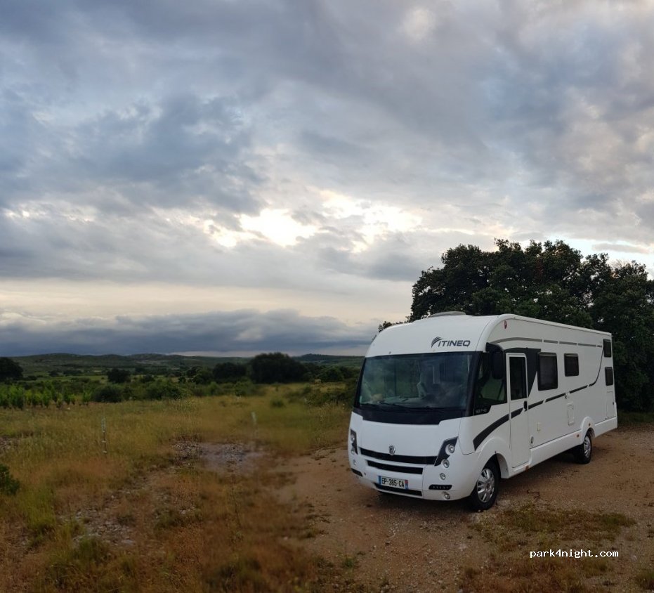 (66600) Opoul-Périllos - Route de Feuilla — foto
