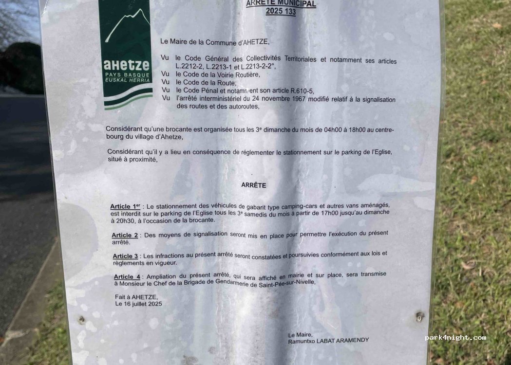 (64210) Ahetze - La Place — foto 4