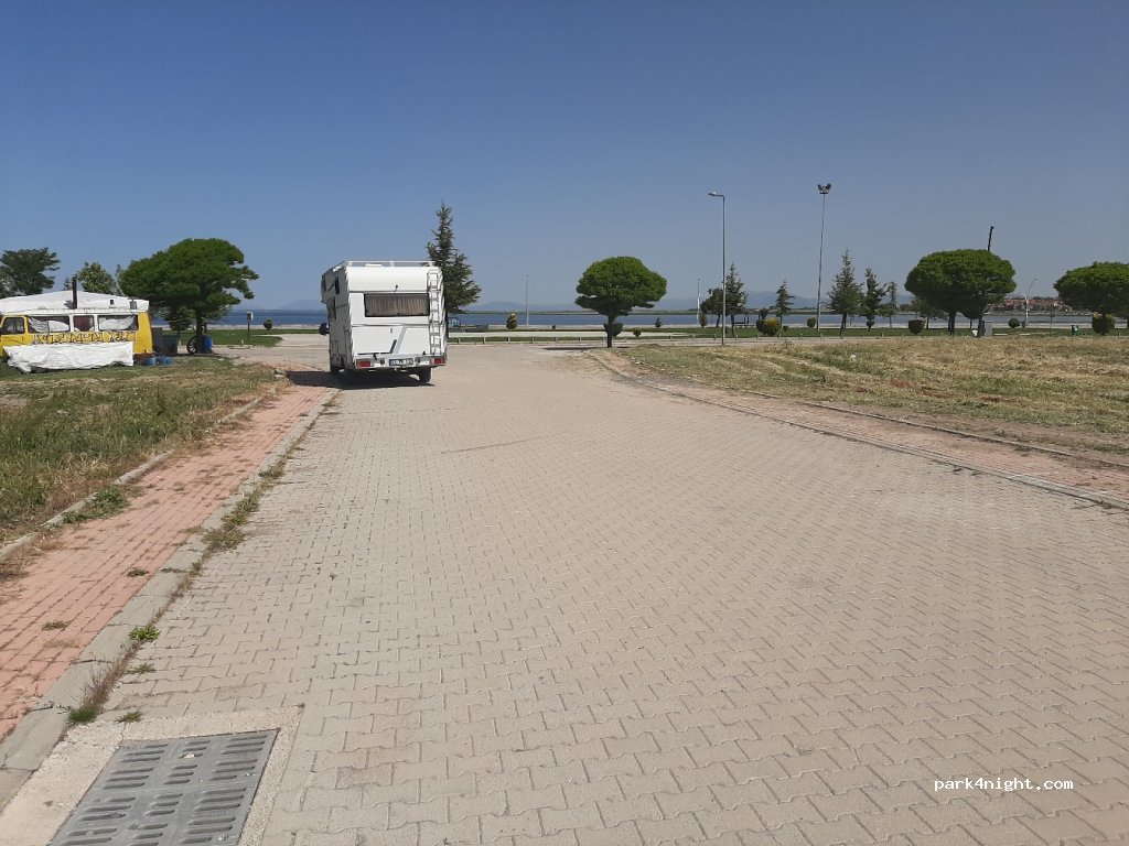 (42700)  - 62 Profesör Doktor Yılmaz Muslu Caddesi — foto