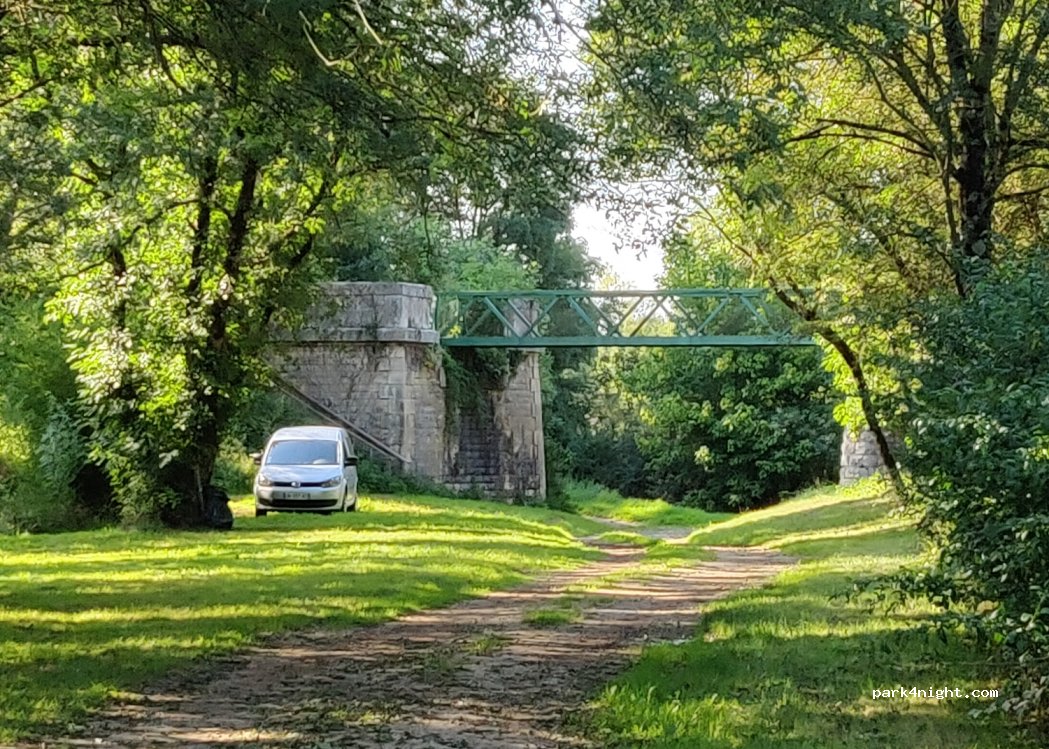 (16380) Saint-Germain-de-Montbron - D4 — foto 3