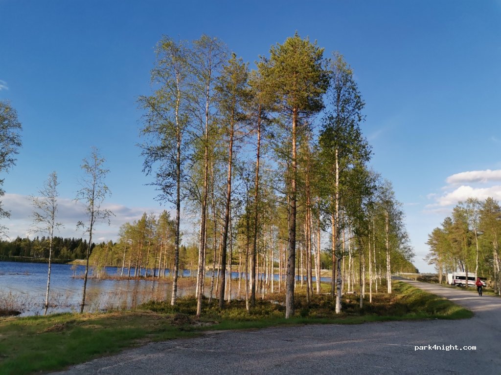 (89760) Piispajärvi - 7 Hoikansaarentie — foto