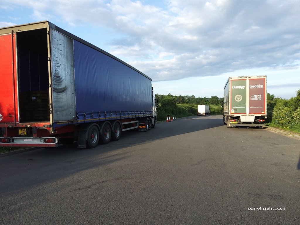(TN13 1TH)  - Sevenoaks Bypass — foto 2