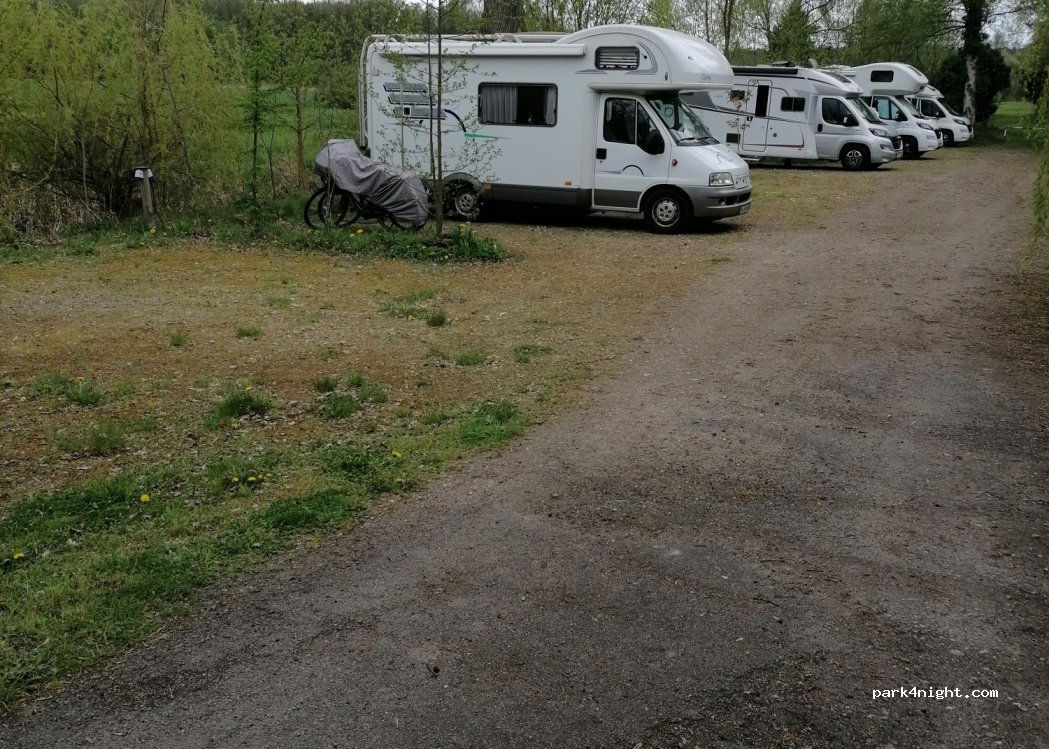 Wohnmobilstellplatz Storchenblick — foto 3