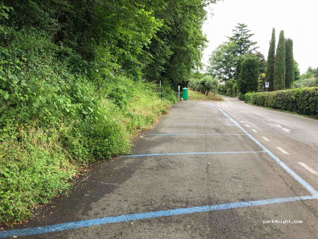 (25080) Manerba del Garda - 29 Via Duca D'Aosta — foto