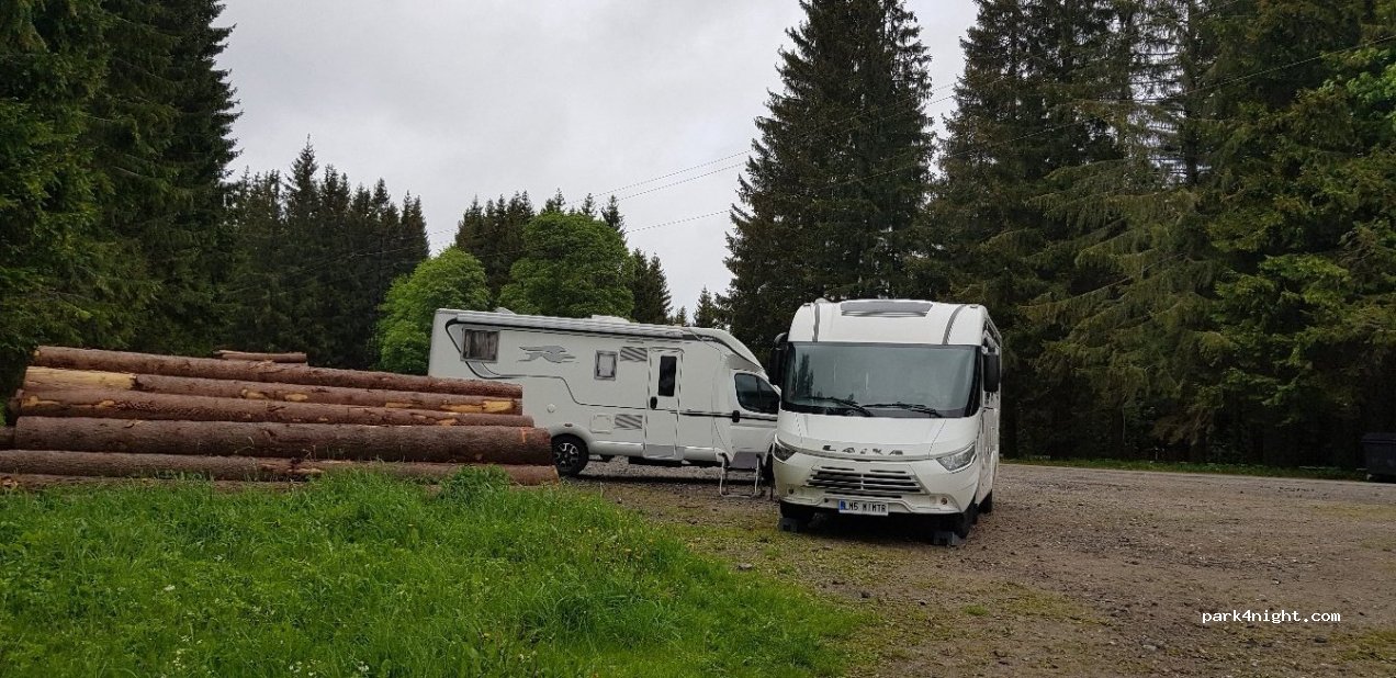 (385 01) Nové Hutě - Unnamed Road — foto 2