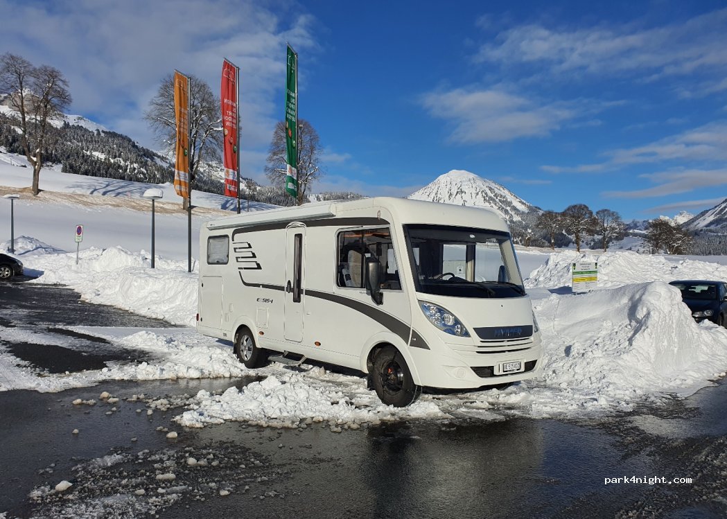 Aire de camping-car du Centre sportif de la patinoire — foto 2