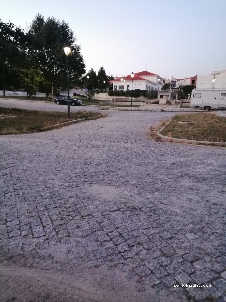 (3550-185) Penalva do Castelo - Unnamed Road — foto 2