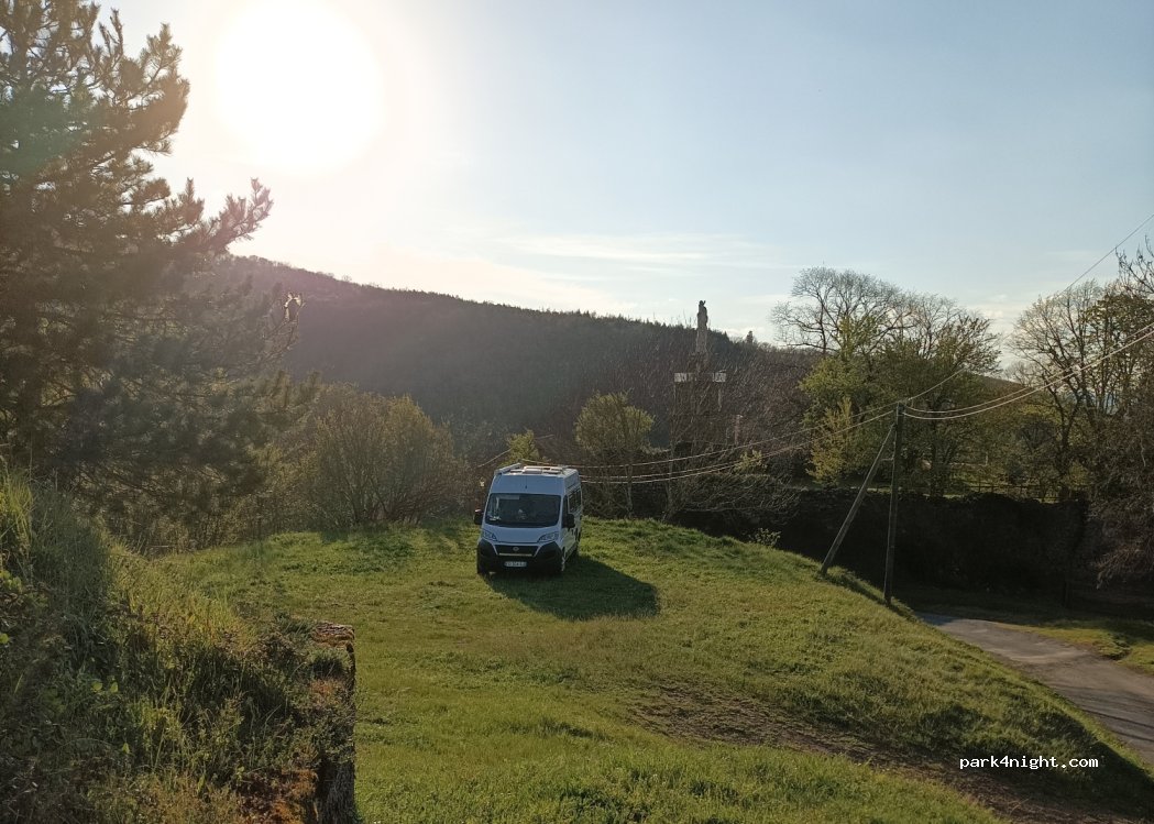 (12360) Camarès - Chemin de la Serre — foto 2