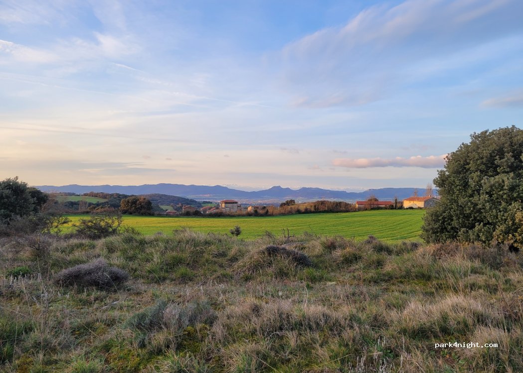 () Lantaron - El Campo Kalea — foto 4