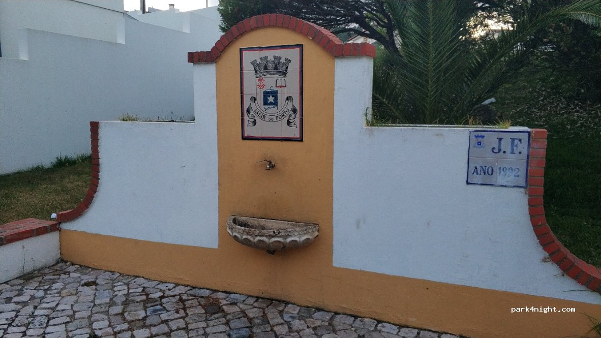 (2500) Salir do Porto - 55 Estrada Atlântica — foto 2