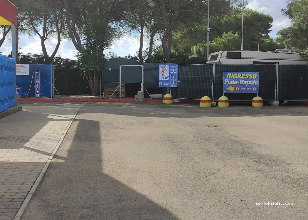 (73010) Soleto - km 18.00 Strada Provinciale 362 — foto 3