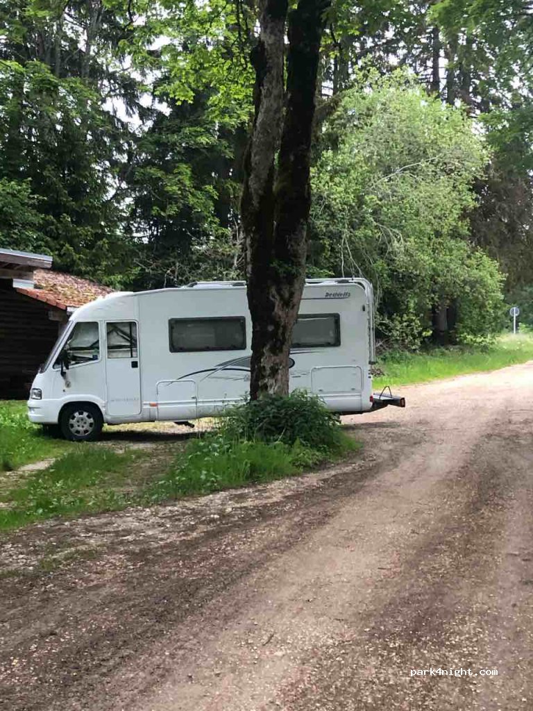 (2052) Fontainemelon - 20 Les Loges — foto 2